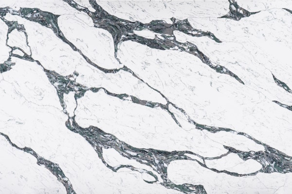 iQuartz Green Fantasy Polished worktop Mayflower Stone